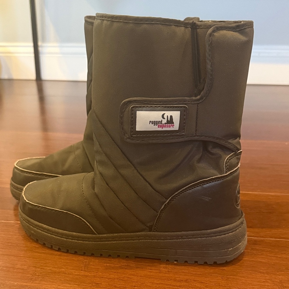 Rugged Exposure Men's Black and Brown Snow Boots